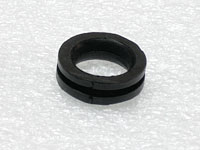 Gummigenomfring, svart